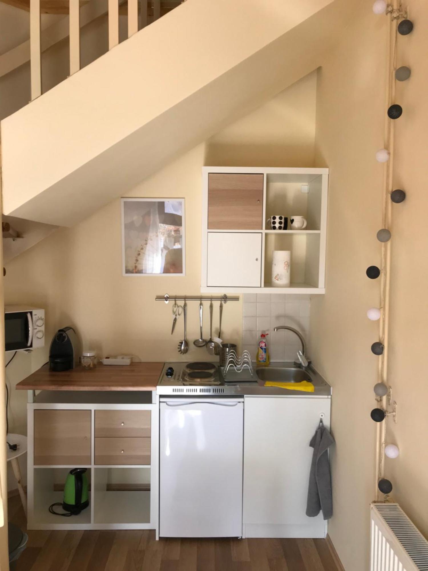 Black & White Apartments - White Έγκερ Εξωτερικό φωτογραφία