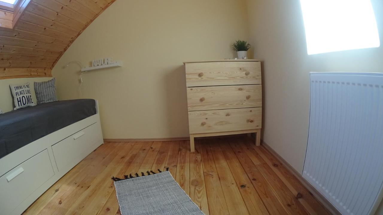 Black & White Apartments - White Έγκερ Εξωτερικό φωτογραφία